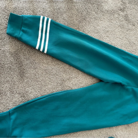 Adidas original 3-stripe teal tracksuit set size women’s small - Picture 3 of 8